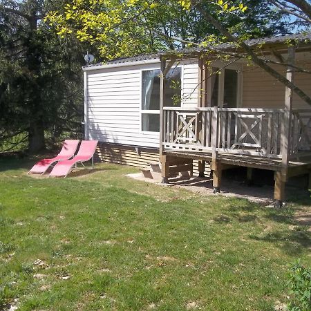 Camping Aire Du Gros Pre Lesseux Exterior foto