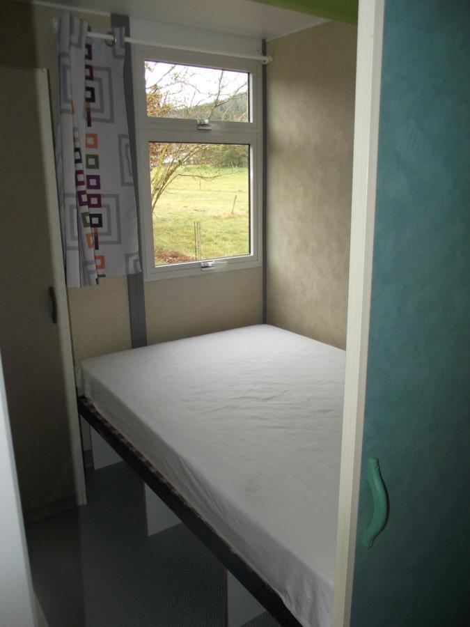 Camping Aire Du Gros Pre Lesseux Exterior foto